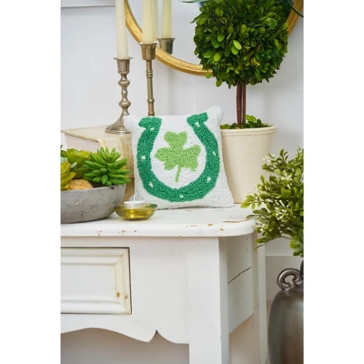 C&F Home 8" X 8" Horses Shoe Clover Hooked Pillow 2 C&F Home 8" X 8" Horses Shoe Clover Hooked Pillow - Image 2