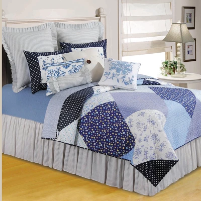 C&F Home 14" X 18" Delft Garden 2 Indoor/Outdoor Throw Pillow 2 C&F Home 14" X 18" Delft Garden 2 Indoor/Outdoor Throw Pillow - Image 2