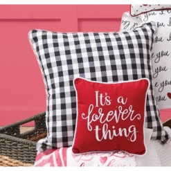 C&F Home Ashford Gingham Pillow -C&F Home Sales GUEST d838c337 e647 4e6f 80fe 44b4f0df428a